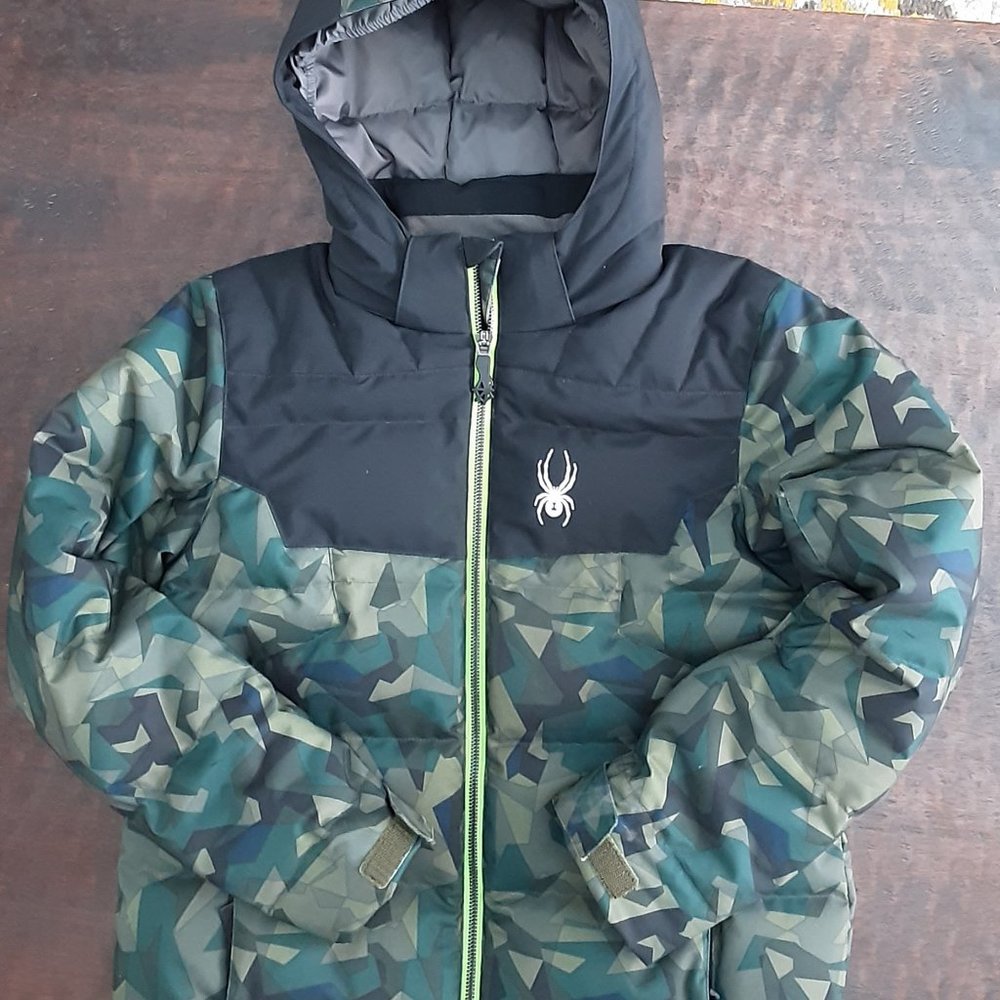 Boys size 14 Spyder winter coat